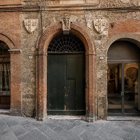 Apartment La Dimora Di Giulia - Piazza Del Campo 1 Min *